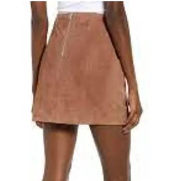 Blank NYC Suede Short Mini Skirt Coffee Bean Brown Tan Zip Detail Women's sz 27 - Picture 2 of 12